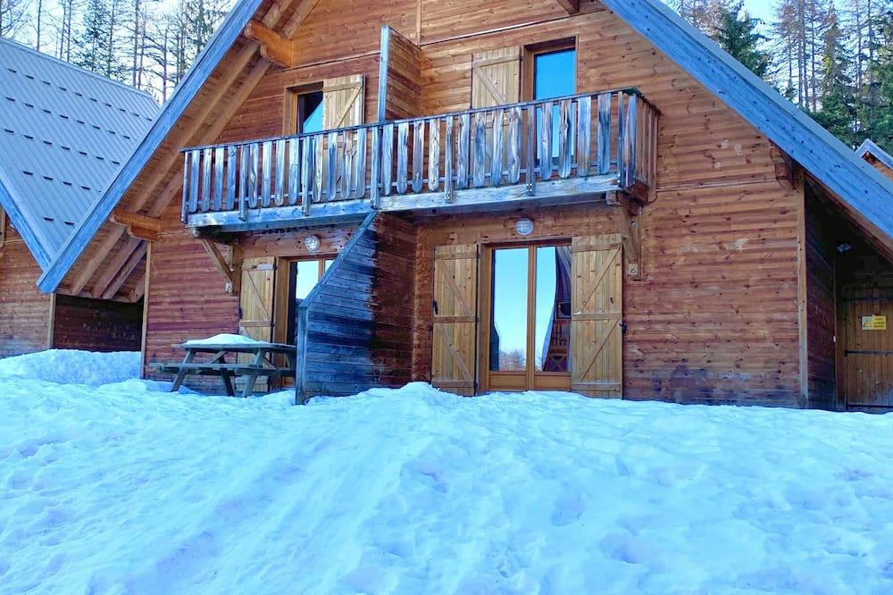 Charming semi-detached chalet (6 to 8 people) 300m from the slopes Provence-Alpes-Côte d'Azur - Agnières-en-Dévoluy visuel 1/10 Charming semi-detached chalet (6 to 8 people) 300m from the slopes Provence-Alpes-Côte d'Azur - Agnières-en-Dévoluy visuel 1/10