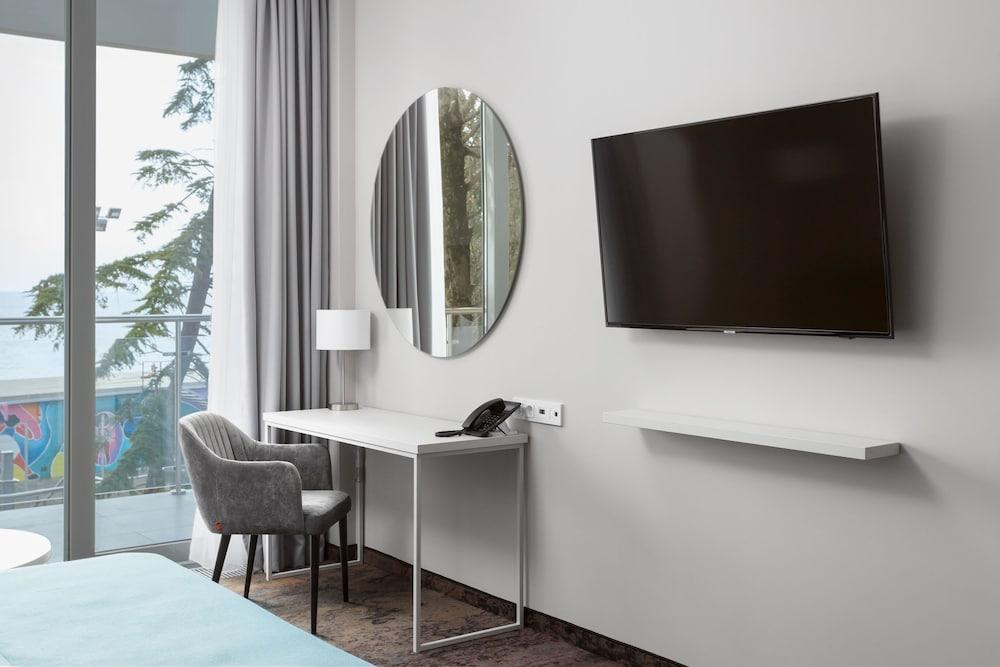 sembo-2066716-742af1-544867 Sport Inn Hotel
