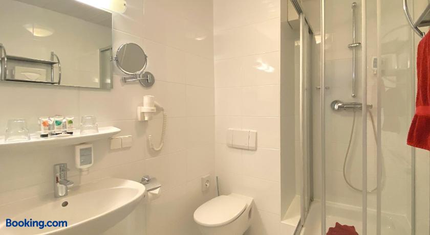 booking-73354-290676602 Hotel Rathausglöckel