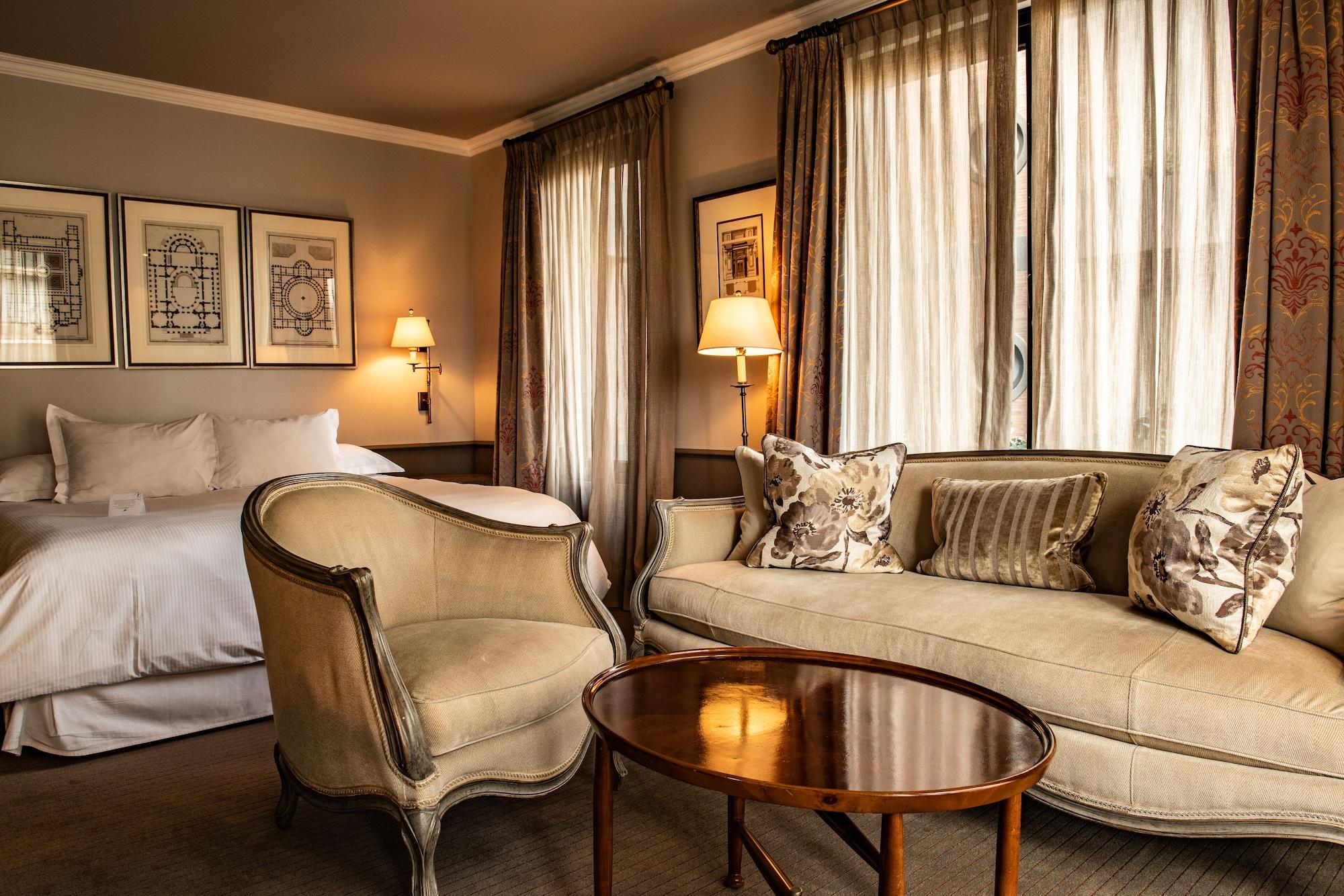 expedia_group-558683-6b687a-804961 The Singular Santiago Lastarria Hotel