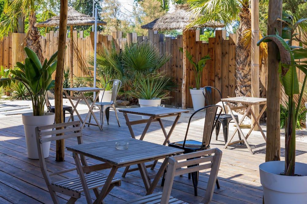 Noemys Arles Provence-Alpes-Côte d'Azur - Arles visuel 1/5 Noemys Arles Provence-Alpes-Côte d'Azur - Arles visuel 1/5