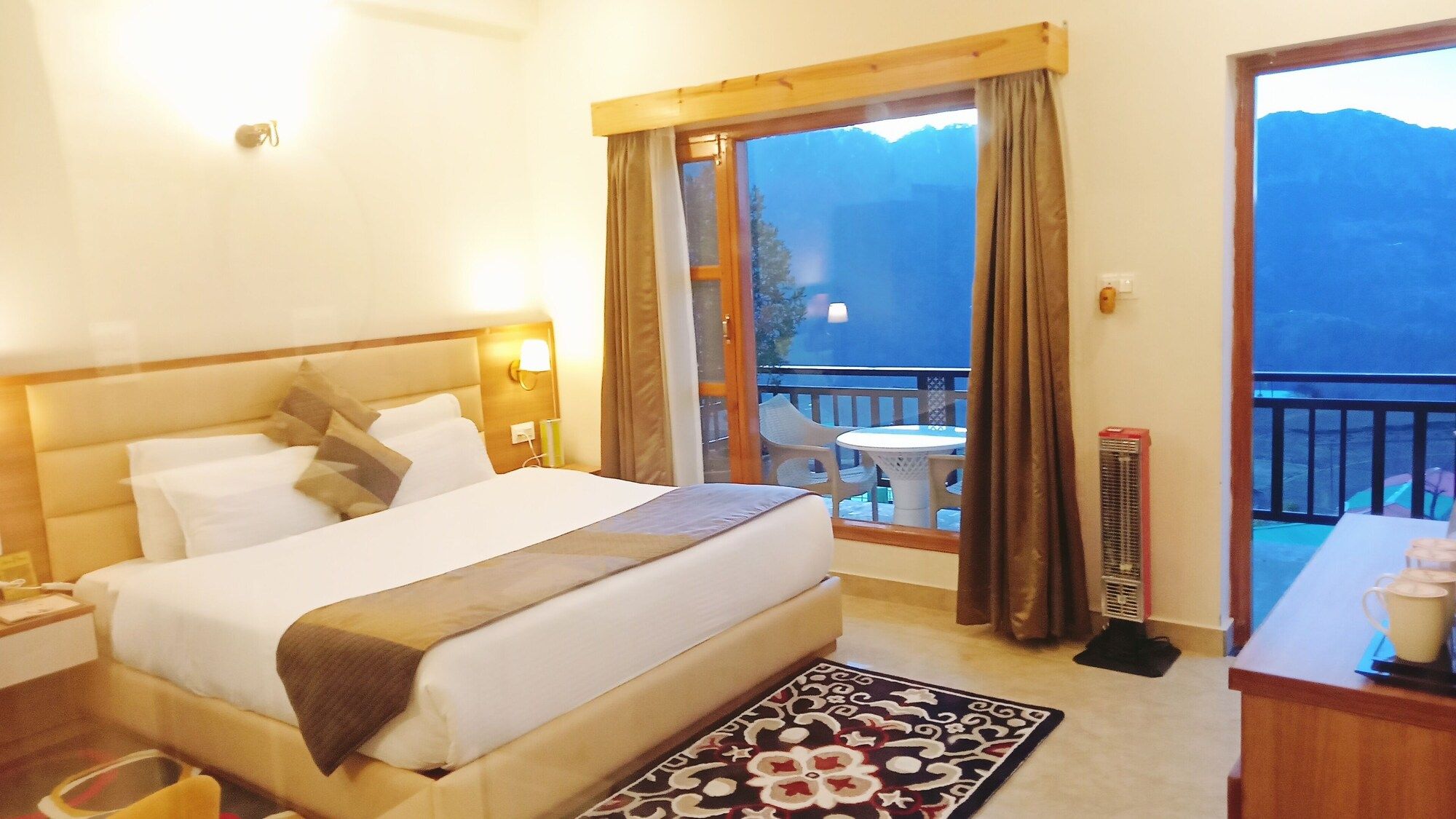 hotel photo