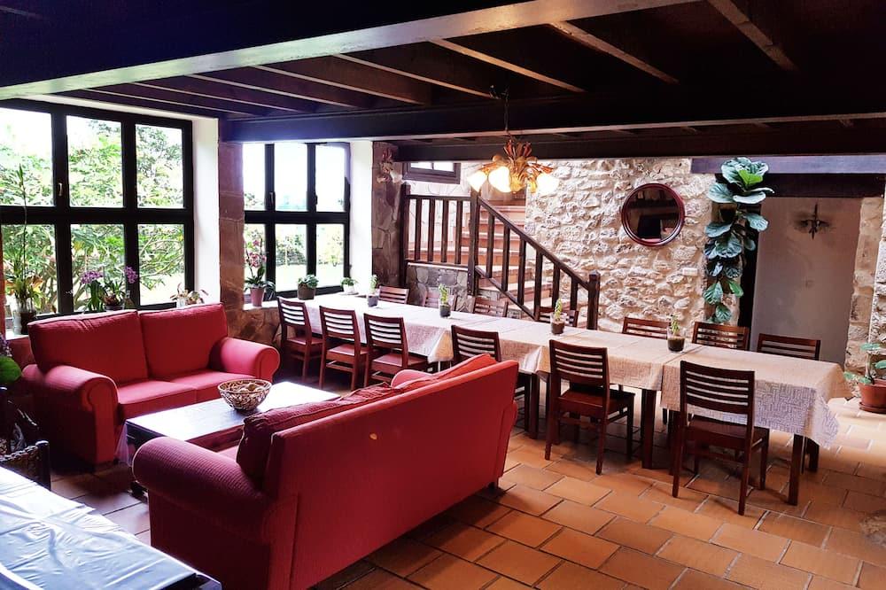 Amaicha, villa: 7 bedrooms with 7 private bathrooms, 4km from Ribadesella Asturias - Ribadesella visuel 5/5 Amaicha, villa: 7 bedrooms with 7 private bathrooms, 4km from Ribadesella Asturias - Ribadesella visuel 5/5