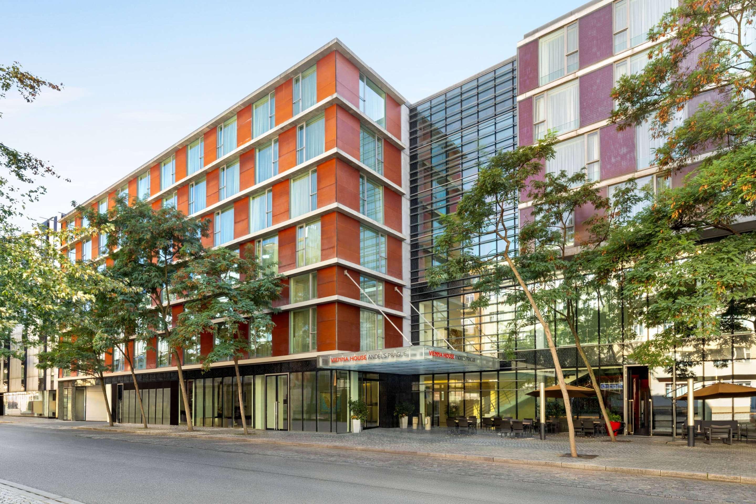 ice-100020-109481478-418576 Vienna House Andel'S Prague