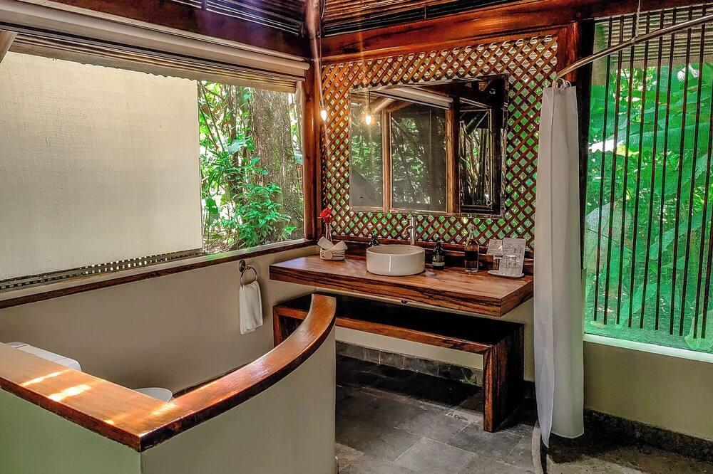 Pacuare Lodge by Böëna