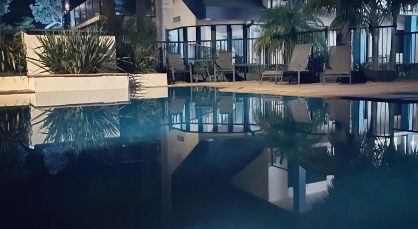 Nautilus Hamptons Style Luxury Beach Apartment Merimbula