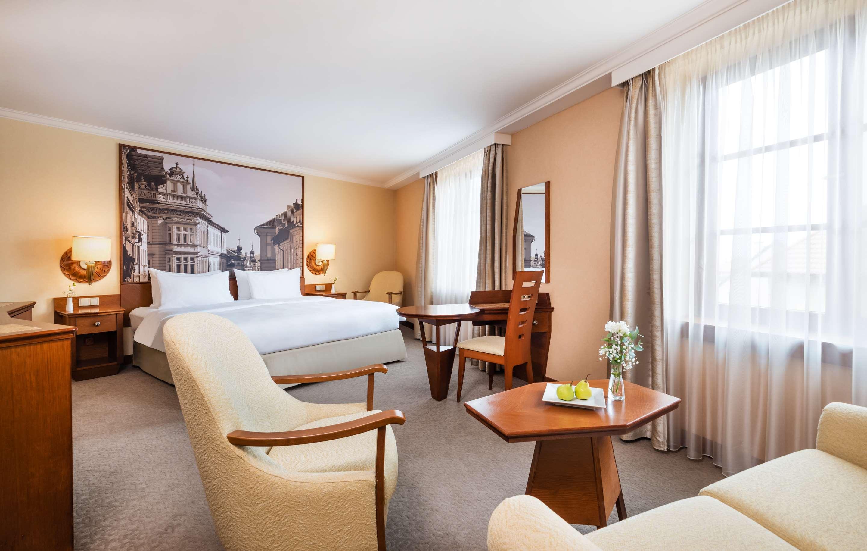 ice-679788-106296423-136015 Lindner Hotel Prague Castle