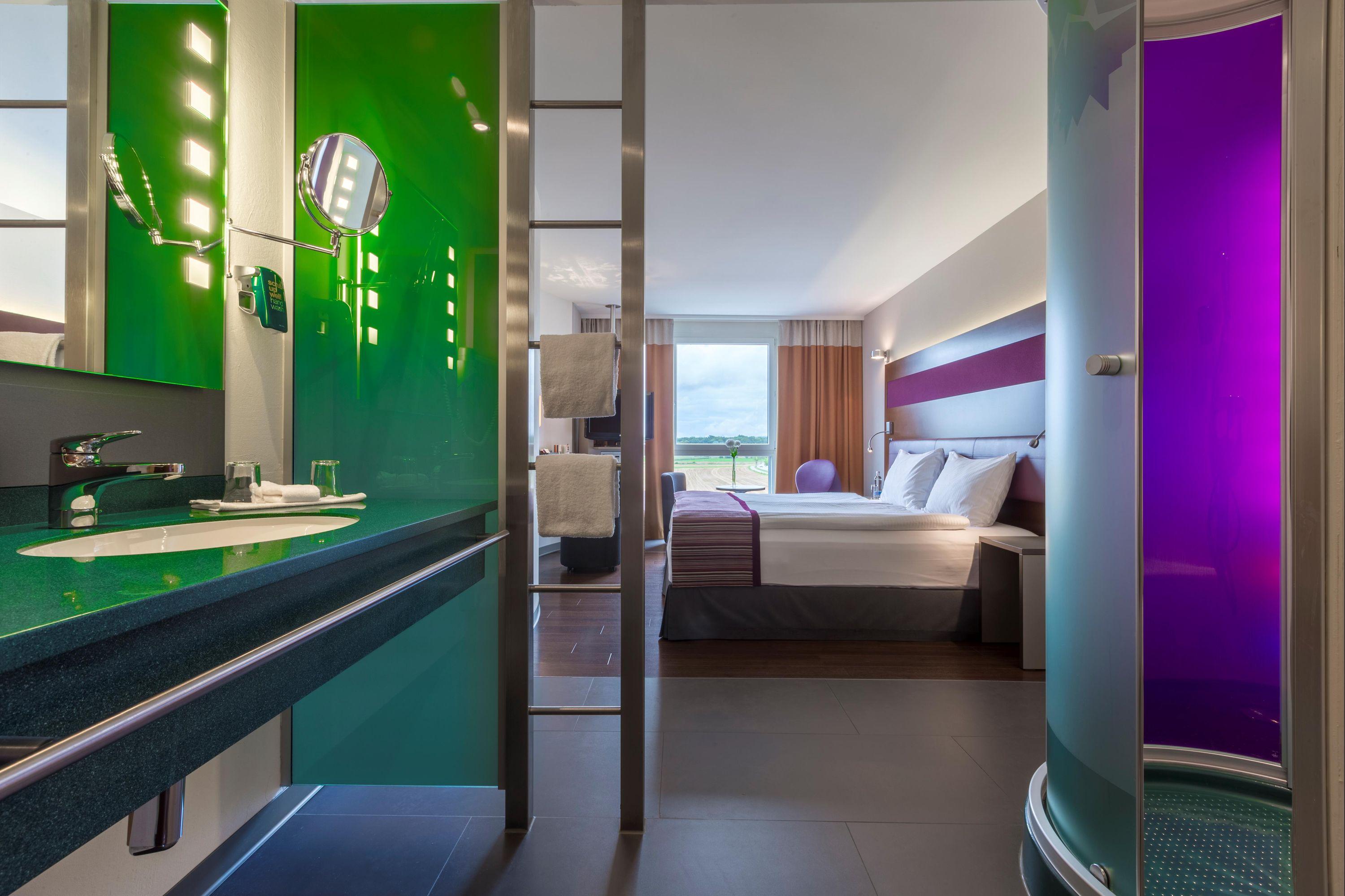 Park Inn By Radisson Zurich Airport Hotel Rümlang Schweiz www.hotelscombined.com