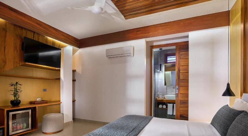 Villa Nautica Boutique Hotel