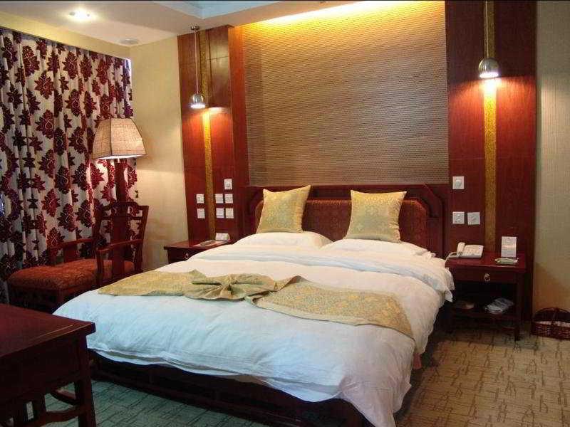 Kunming Golden Spring Hotel