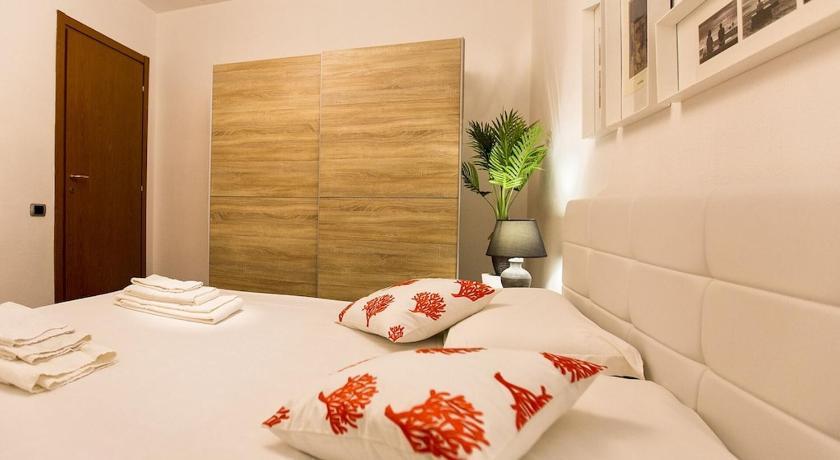 ClickSardegna Villa Paraiba fronte mare per 12 persone Sardinië - Alghero visuel 1/5 ClickSardegna Villa Paraiba fronte mare per 12 persone Sardinië - Alghero visuel 1/5