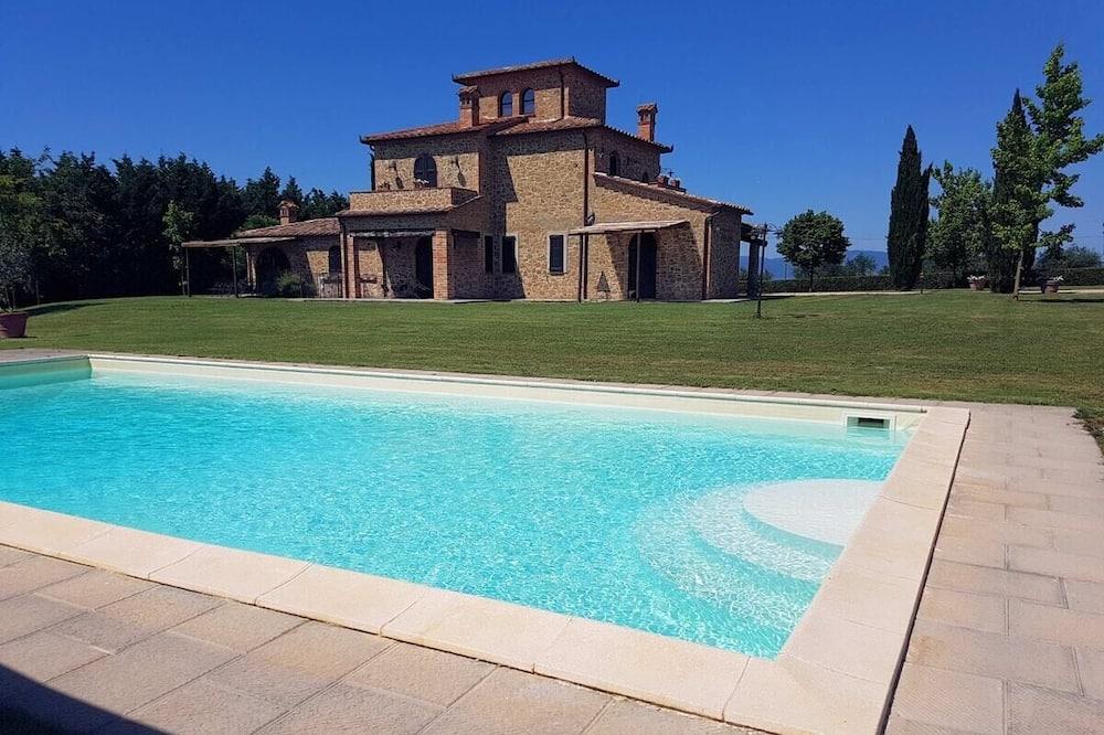 Villa Luna Umbrian farmhouse with private pool - Umbrië - Castiglione del Lago visuel 2/5 Villa Luna Umbrian farmhouse with private pool - Umbrië - Castiglione del Lago visuel 2/5