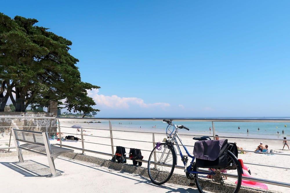 Nice apartment in villa for 4 guests with terrace, pets allowed and parking Bretagne - Pont-l'Abbé visuel 2/5 Nice apartment in villa for 4 guests with terrace, pets allowed and parking Bretagne - Pont-l'Abbé visuel 2/5