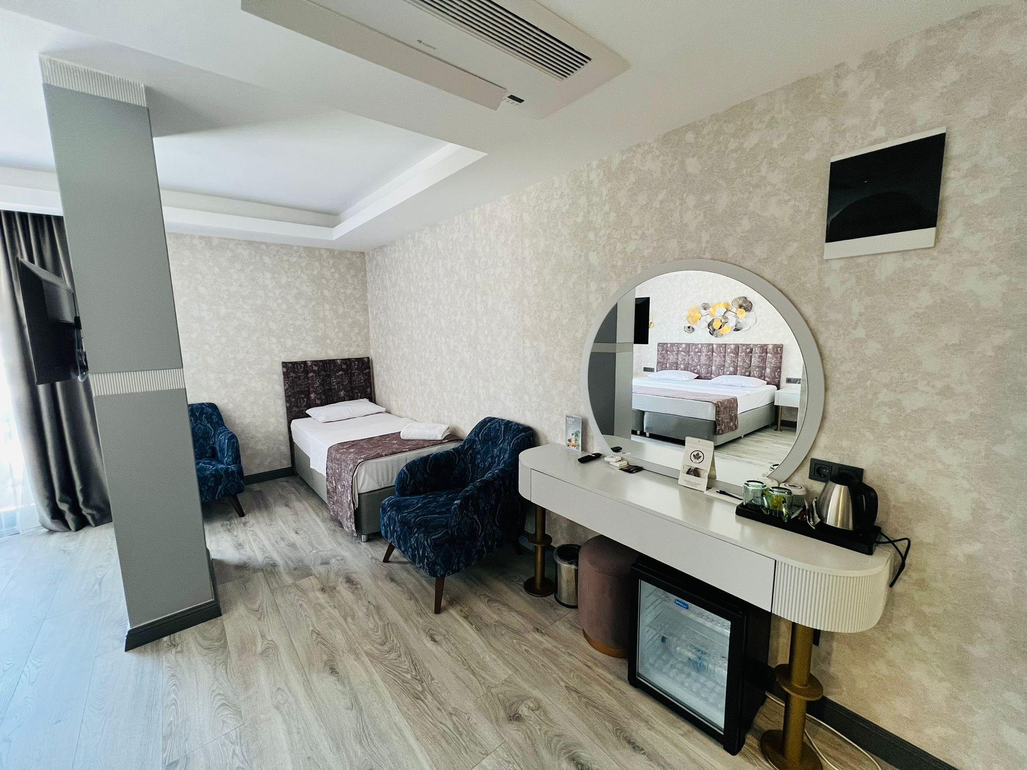 agoda-8778719-118560857-832400 Avion Suite Hotel