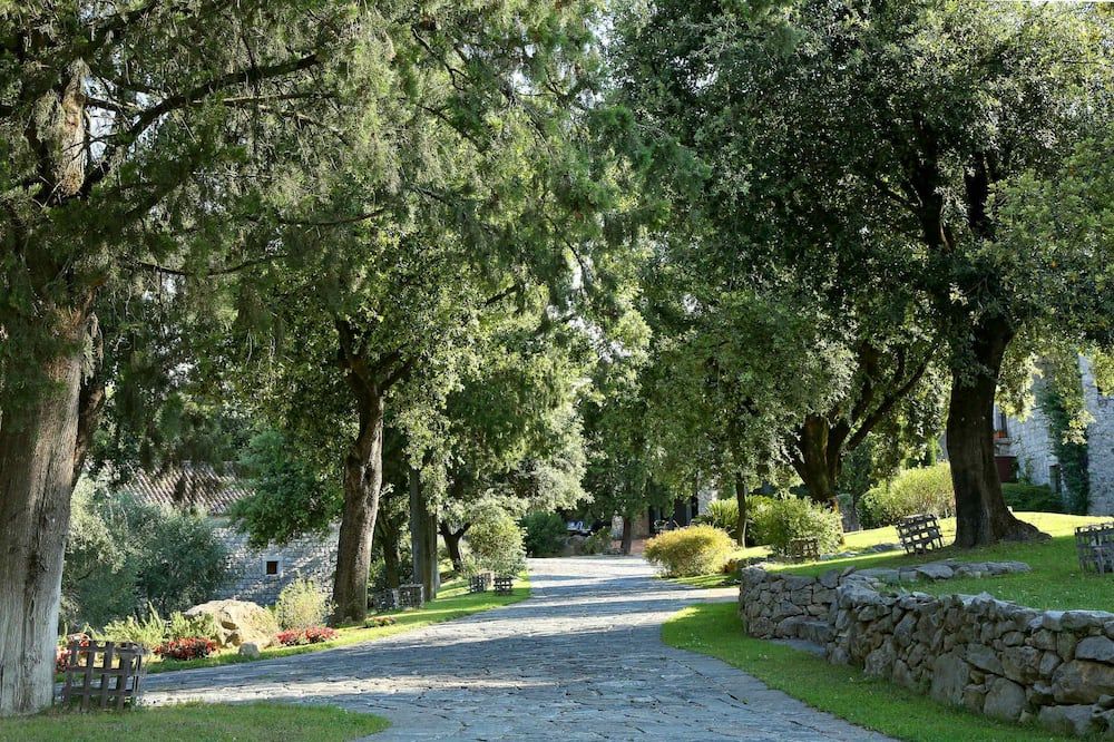 Aquapetra Resort & Spa