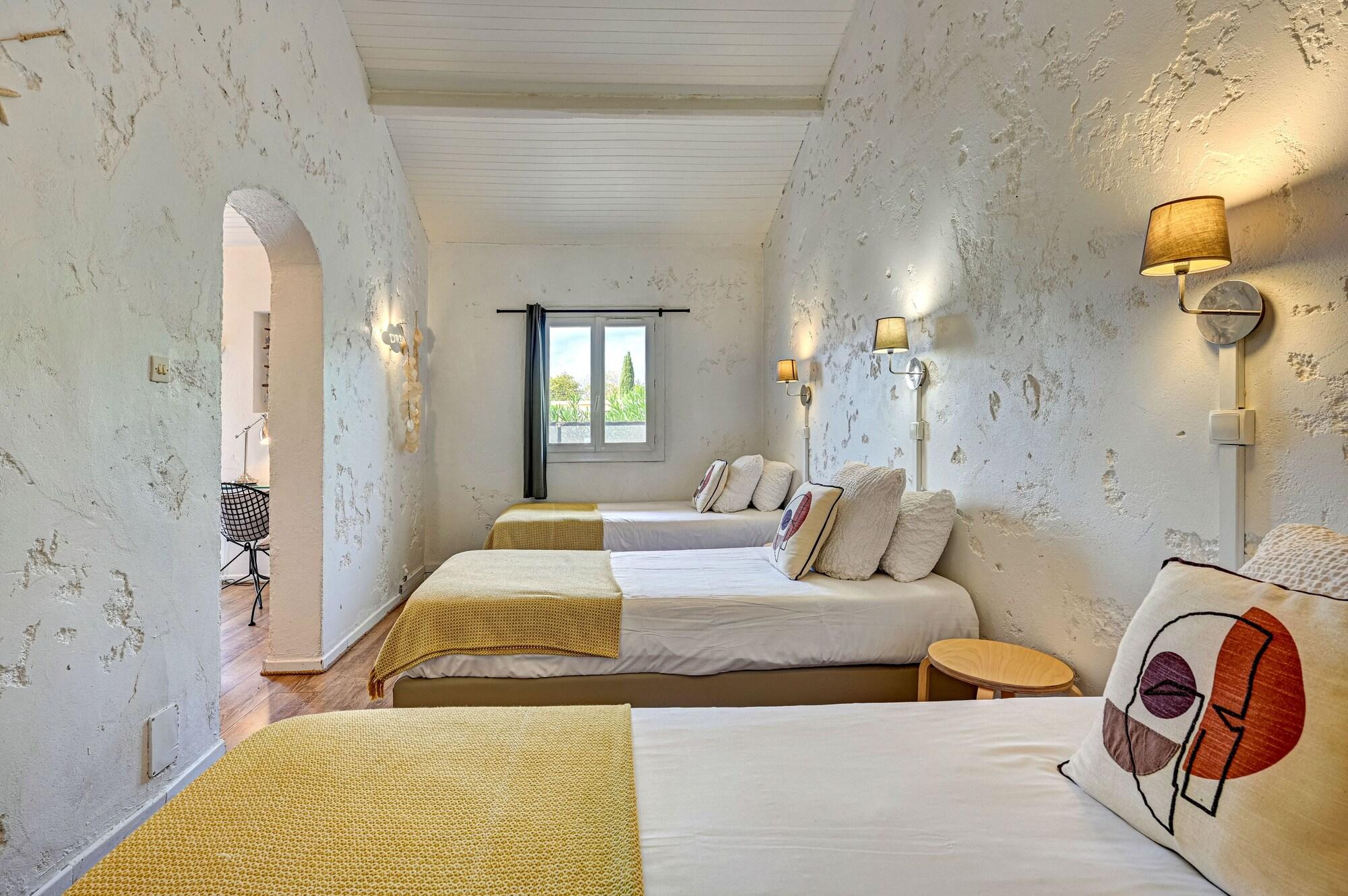 Le Provence Provence-Alpes-Côte d'Azur - Tweeling visuel 4/5 Le Provence Provence-Alpes-Côte d'Azur - Tweeling visuel 4/5