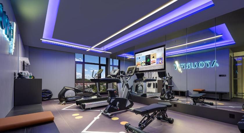 Atour Hotel Meizhou West Railway Station R&F Center