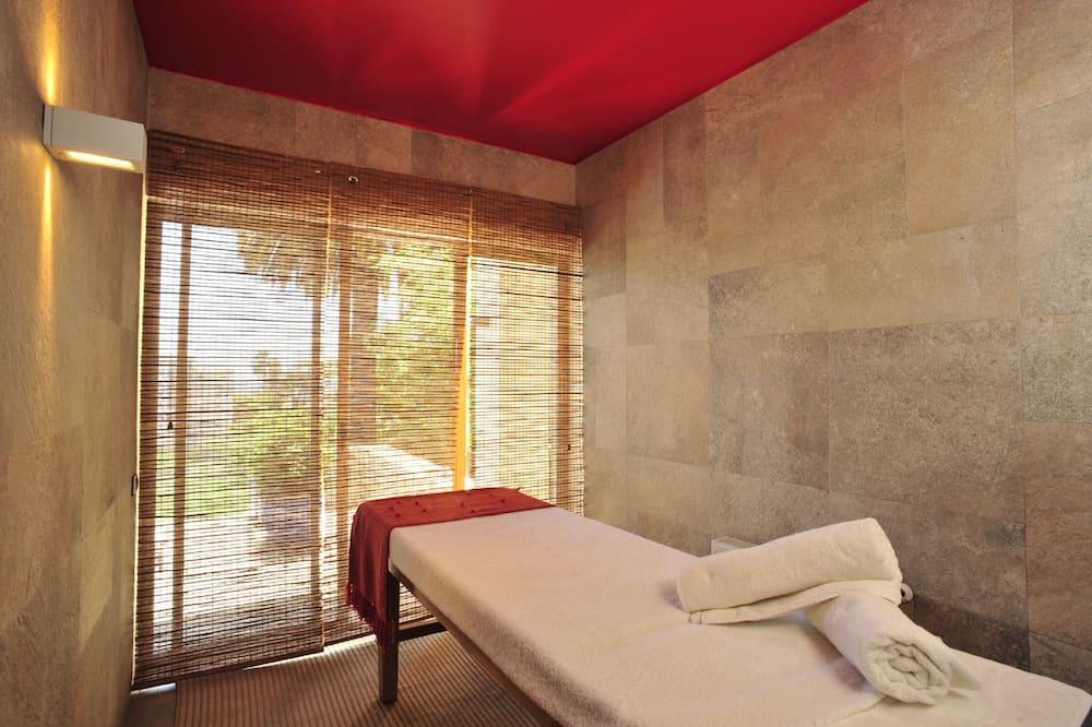 expedia_group-208007-6df49968-653050 Casa Higueras