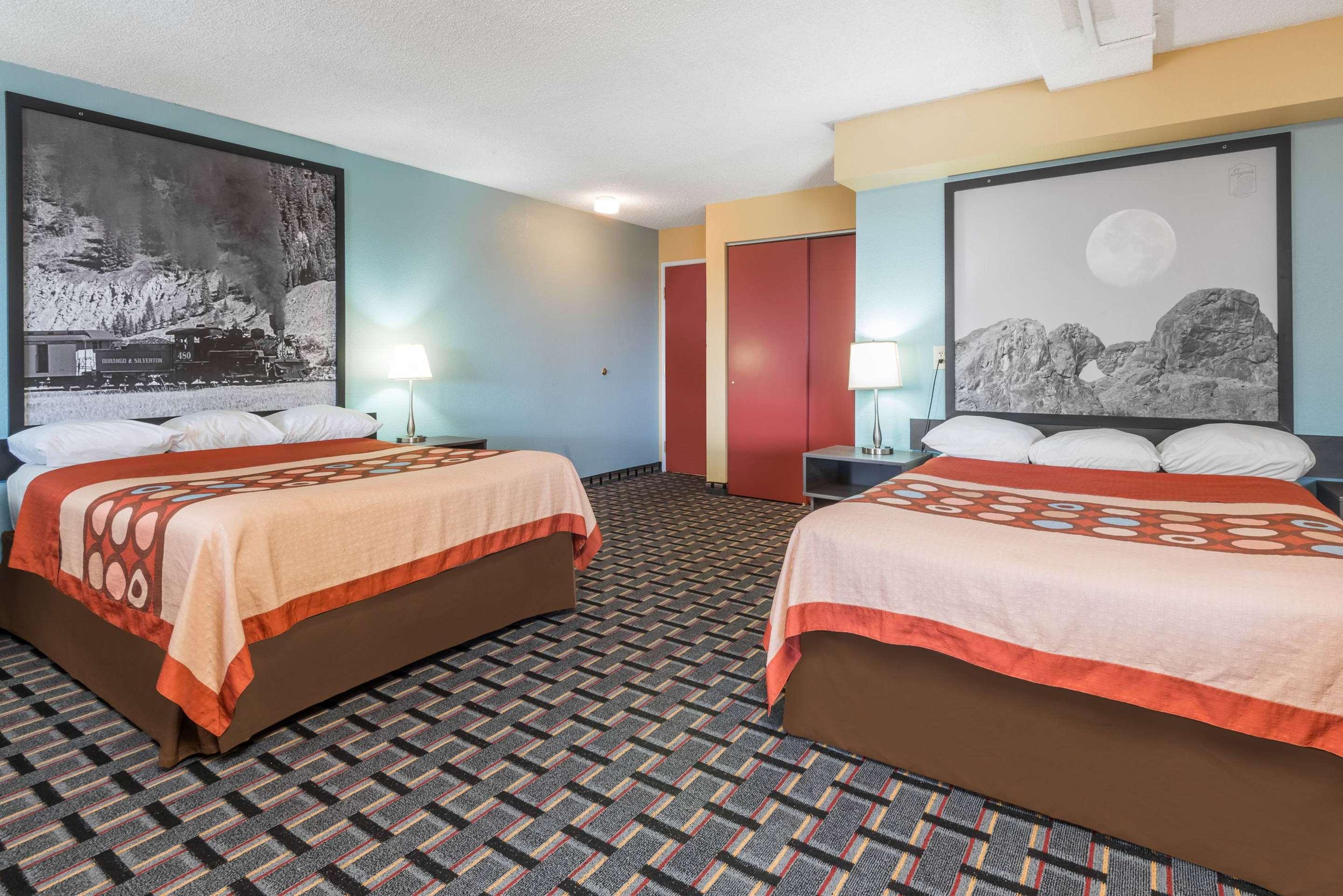cheap hotels in brighton co