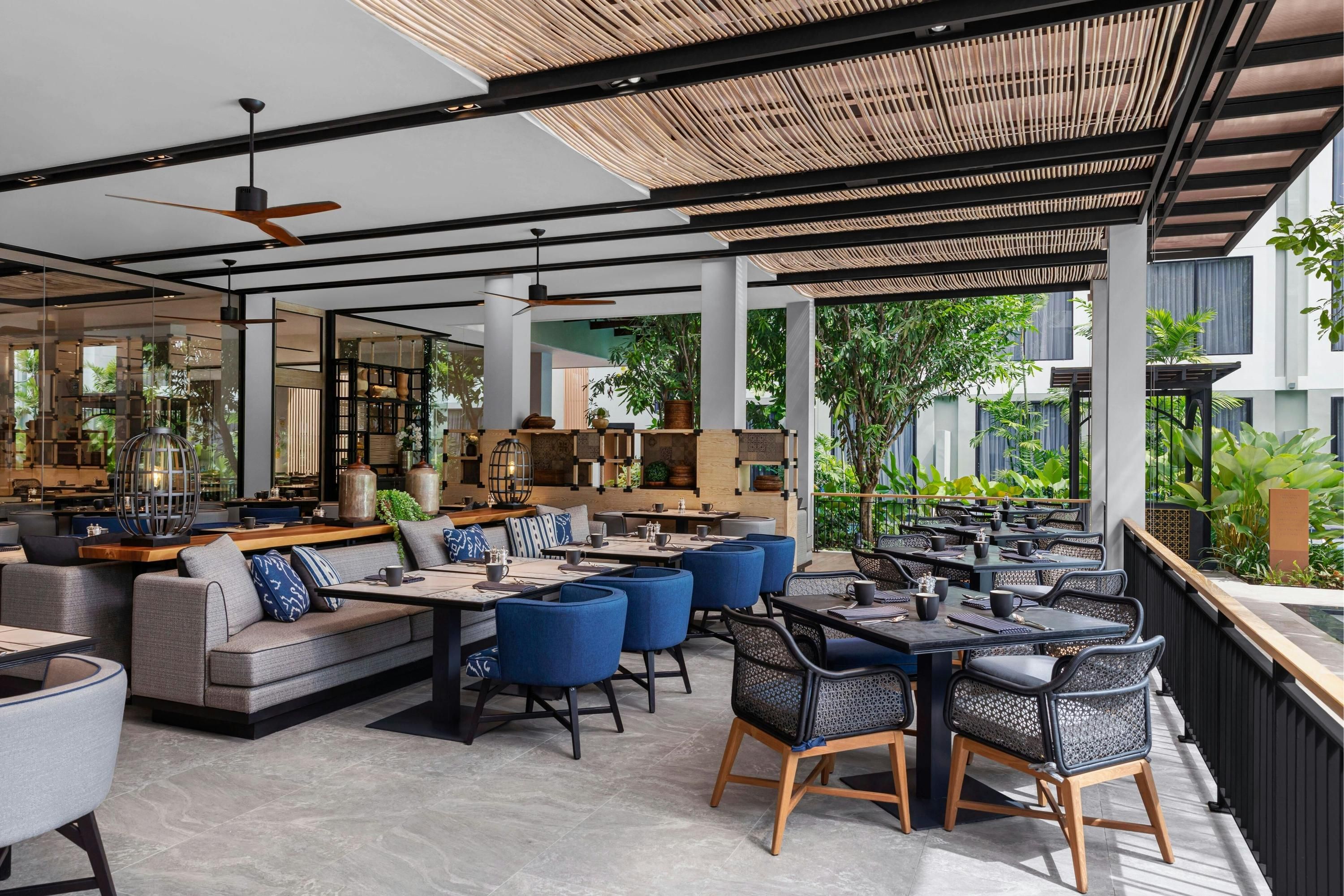 Four Points by Sheraton Phuket Patong Beach Resort