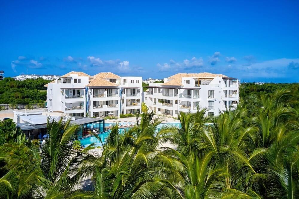 expedia_group-1070892731-82899782-903579 Cana Brava Residences Rental Apartment