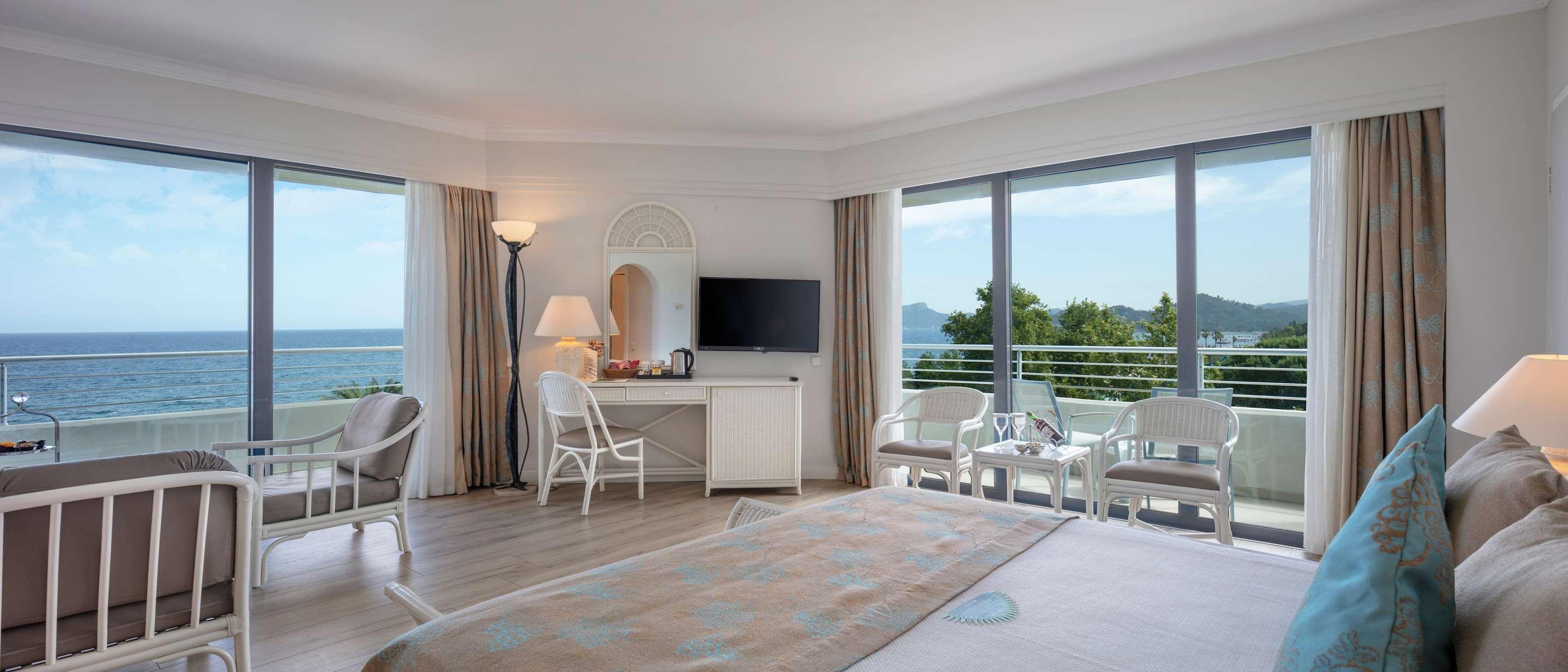 ice-398381-ddbdfa-735889 Mirage Park Resort