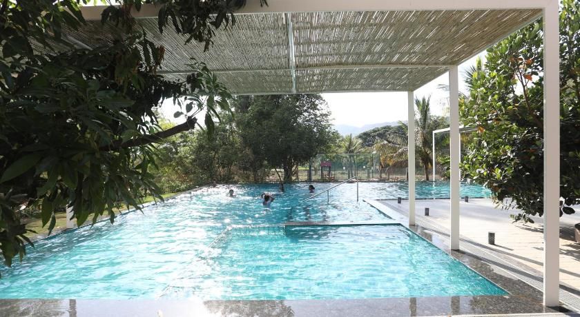 Golden Fields Resort