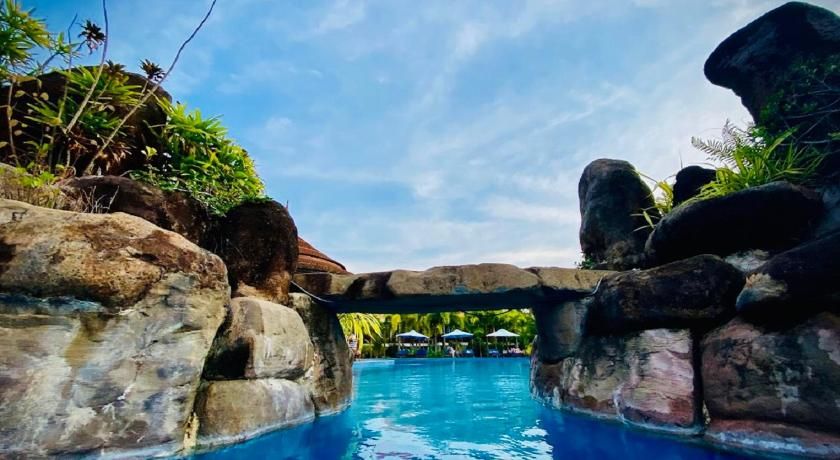 Try Palace Resort Kep