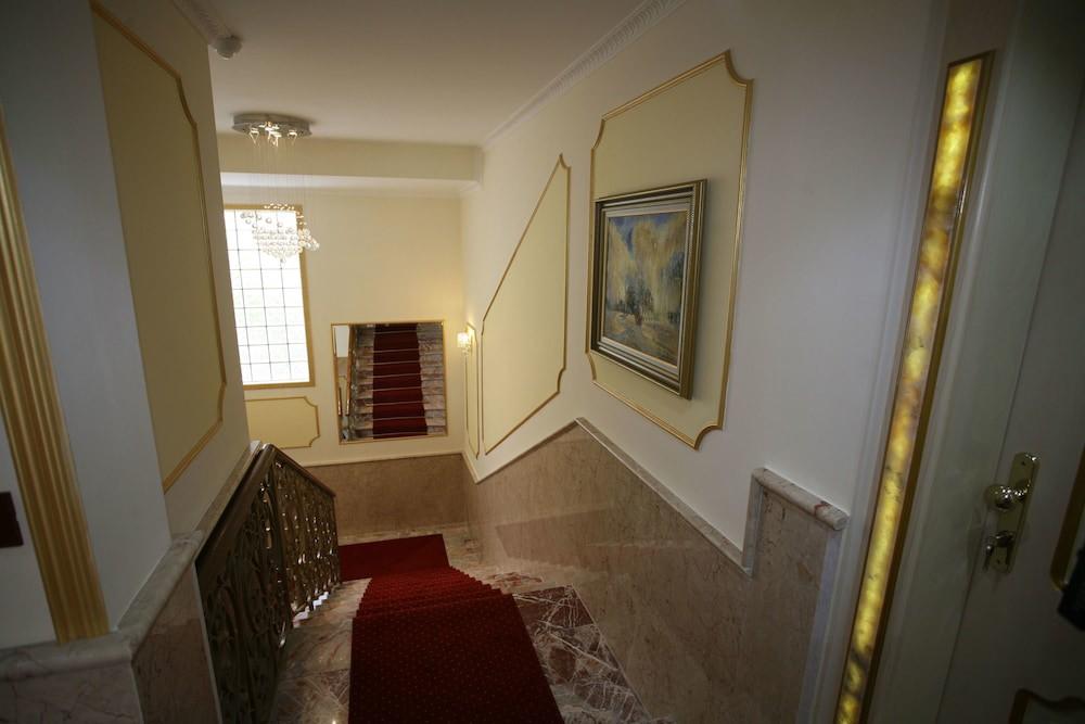 sembo-2111551-f20d9a-660712 Hotel Las