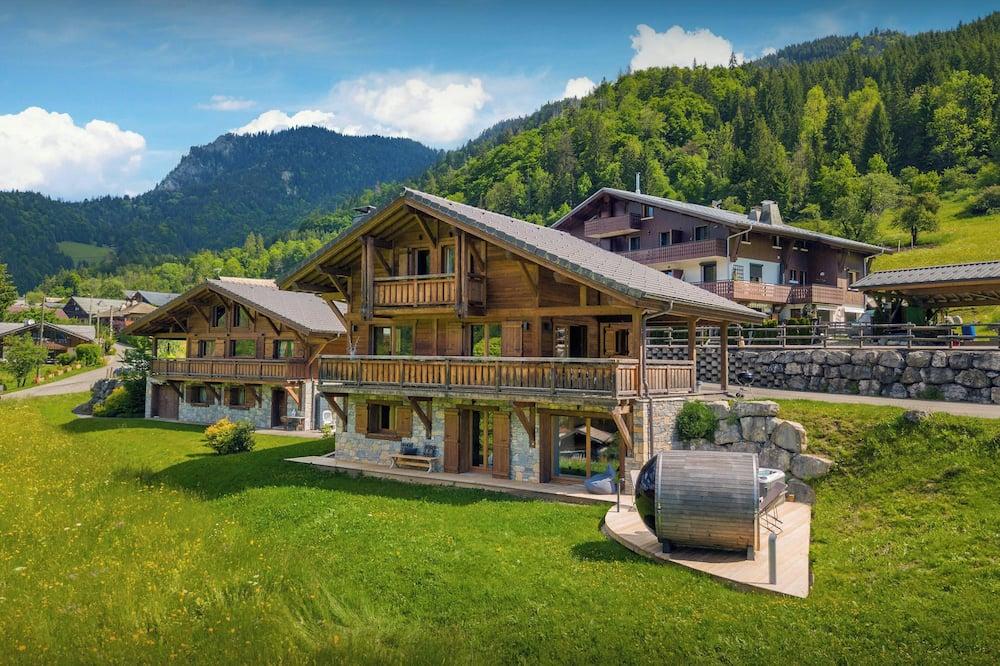 Chalet de Nantaux Morzine family stay 8p with spa & sauna - OVO Network - Rhône-Alpes - Essert-Romand visuel 4/5 Chalet de Nantaux Morzine family stay 8p with spa & sauna - OVO Network - Rhône-Alpes - Essert-Romand visuel 4/5