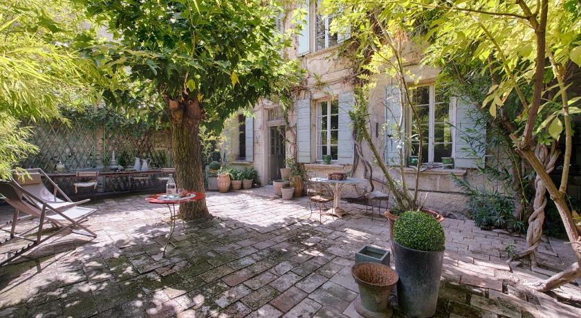 Maison XIXe et Jardin en Intramuros Provence-Alpes-Côte d'Azur - Avignon visuel 1/5