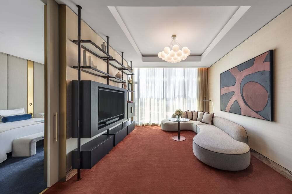 The Darling at The Star