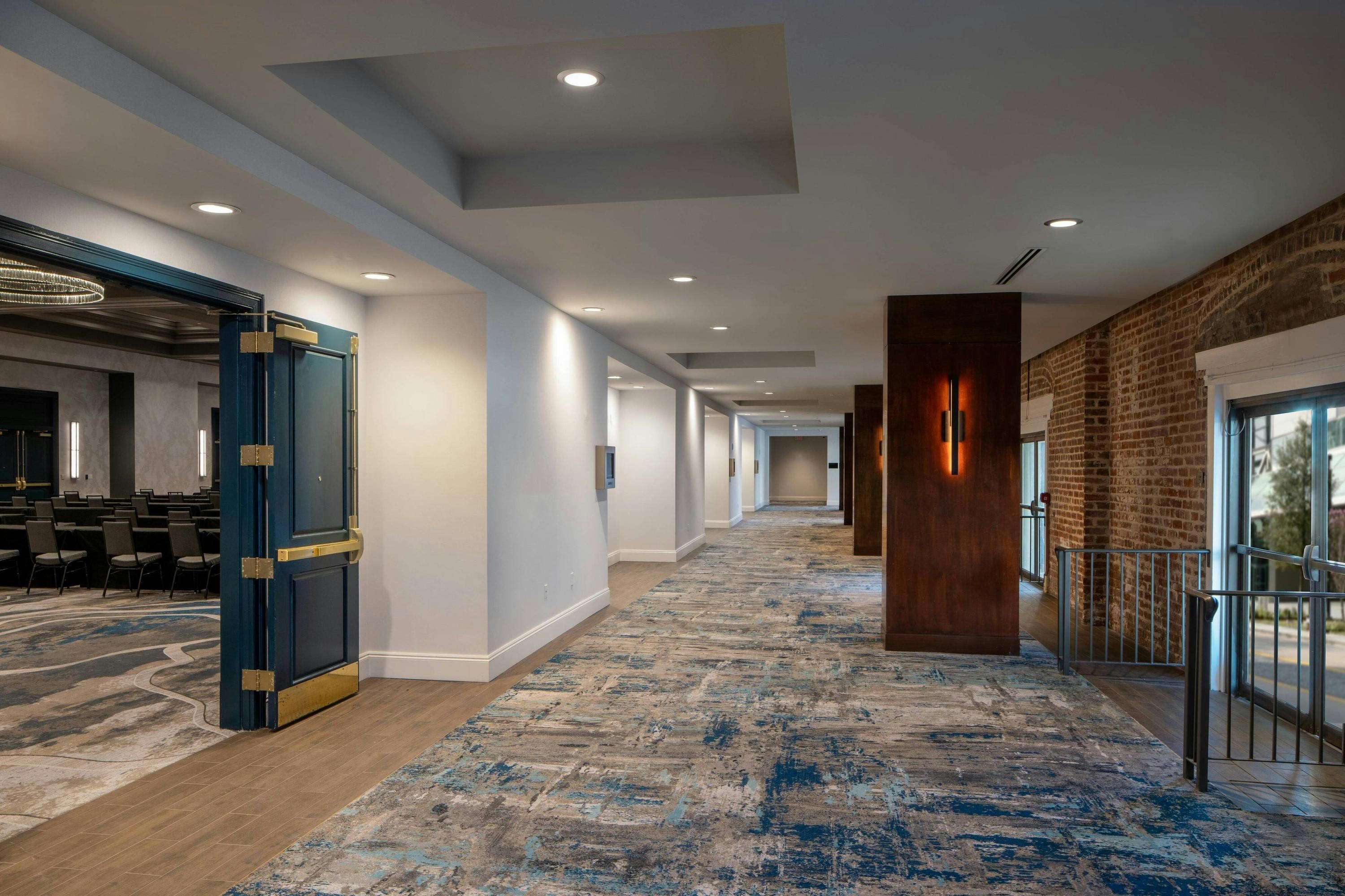 New Orleans Marriott Warehouse Arts District