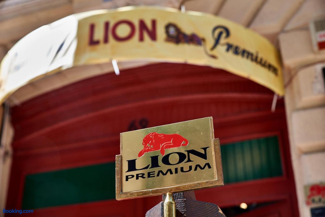 booking-2954198-117584729-135976 Lion Prémium Hotel