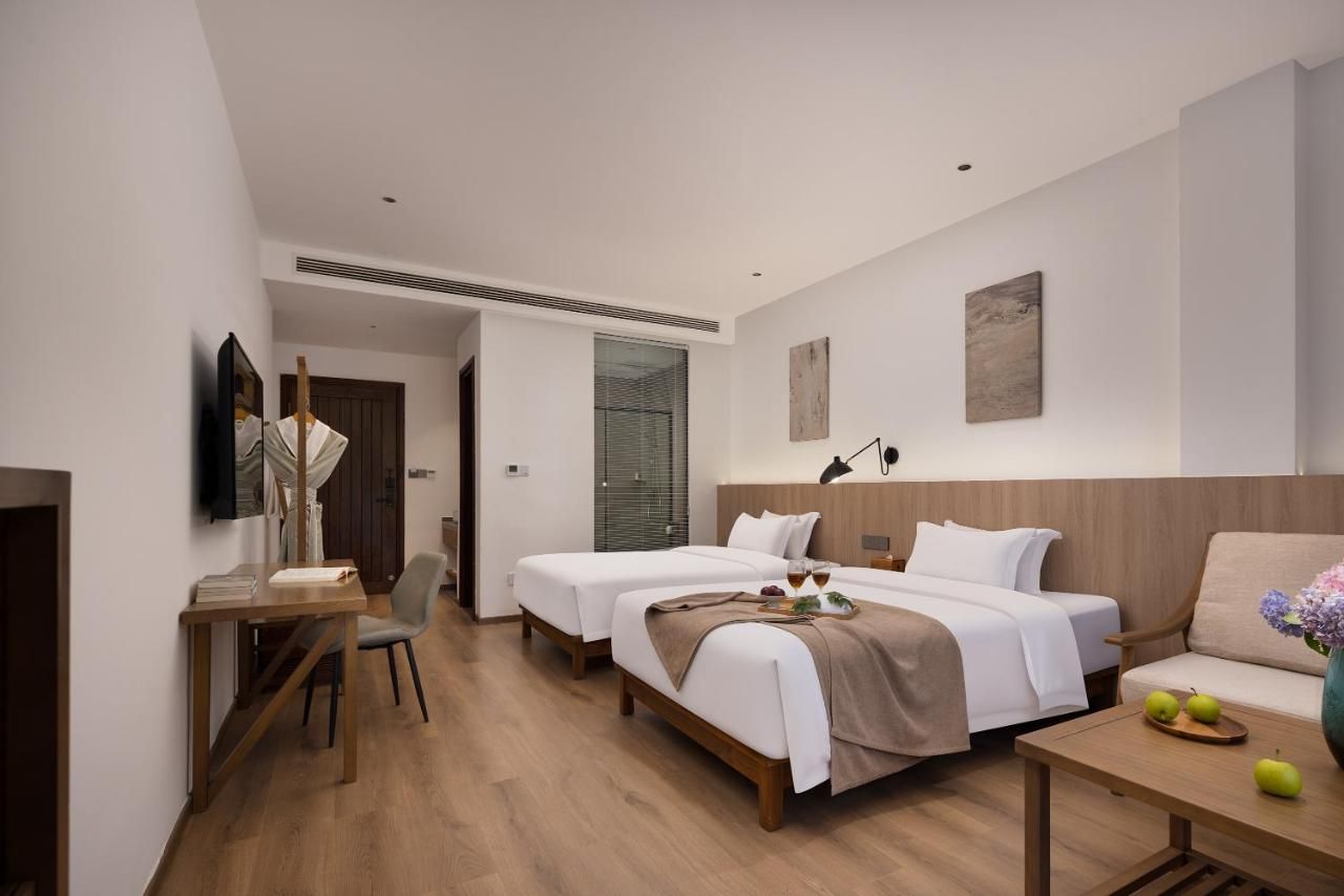 Hilltop House Resort