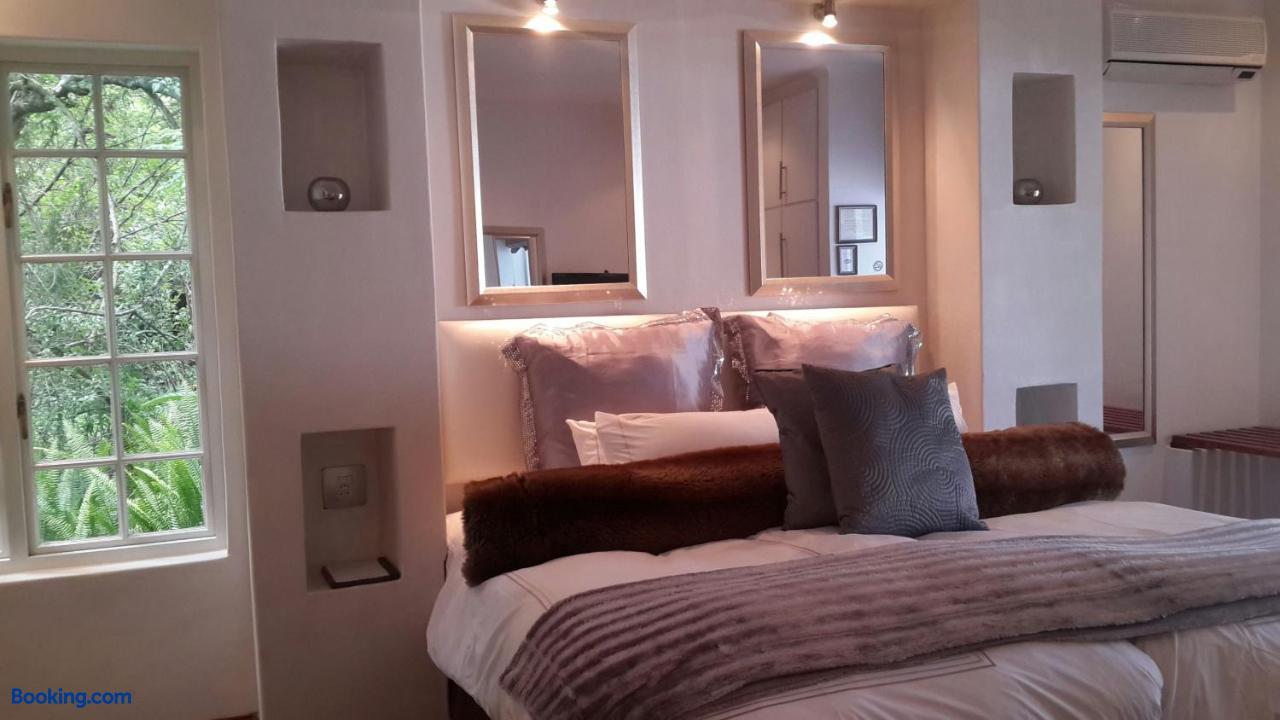 booking-15196-40156232-image De Kloof Luxury Estate