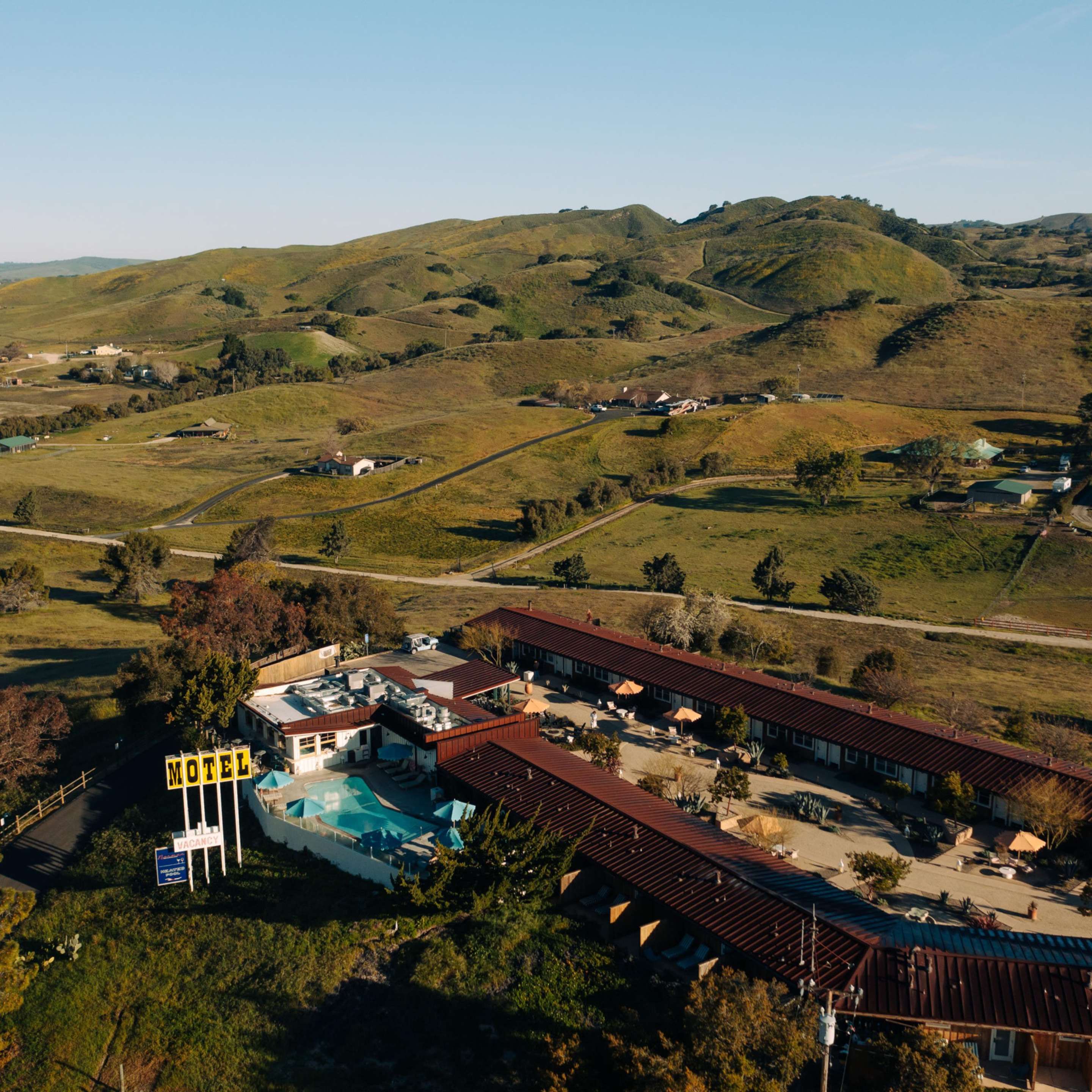 Skyview Los Alamos - 21 & Over Pool