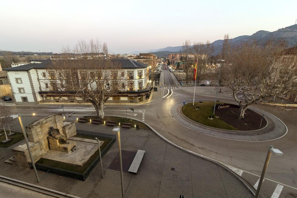 Hospedium Hotel Lleida Aragon - Grijs visuel 2/5 Hospedium Hotel Lleida Aragon - Grijs visuel 2/5