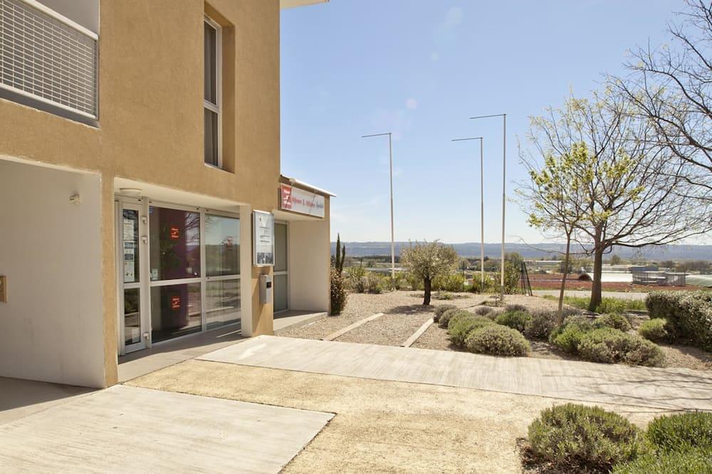 Apparthotel Séjours & Affaires Manosque Provence-Alpes-Côte d'Azur - Manosque visuel 3/5 Apparthotel Séjours & Affaires Manosque Provence-Alpes-Côte d'Azur - Manosque visuel 3/5