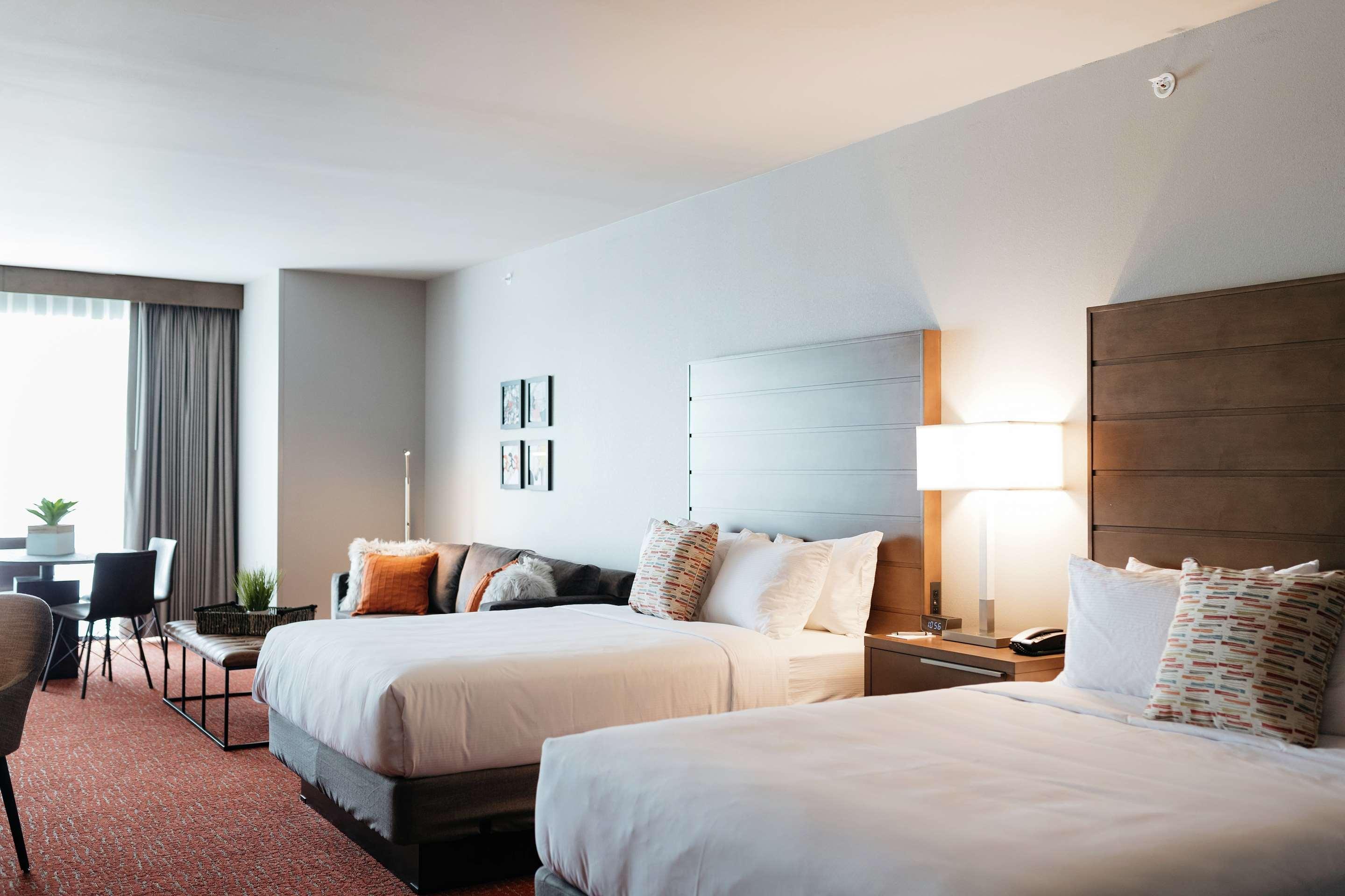 ice-5272565-100075671-629493 Revel Hotel Des Moines Urbandale, Tapestry Collection By Hilton