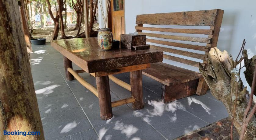 booking-898259-492062297-127288 Sunboo Beach Bungalows