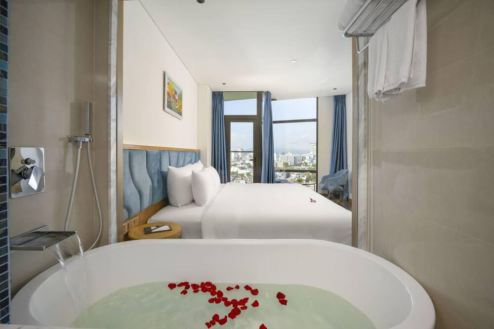 expediav2-3526184-5ebbe7-875936 San Marino Boutique Da Nang