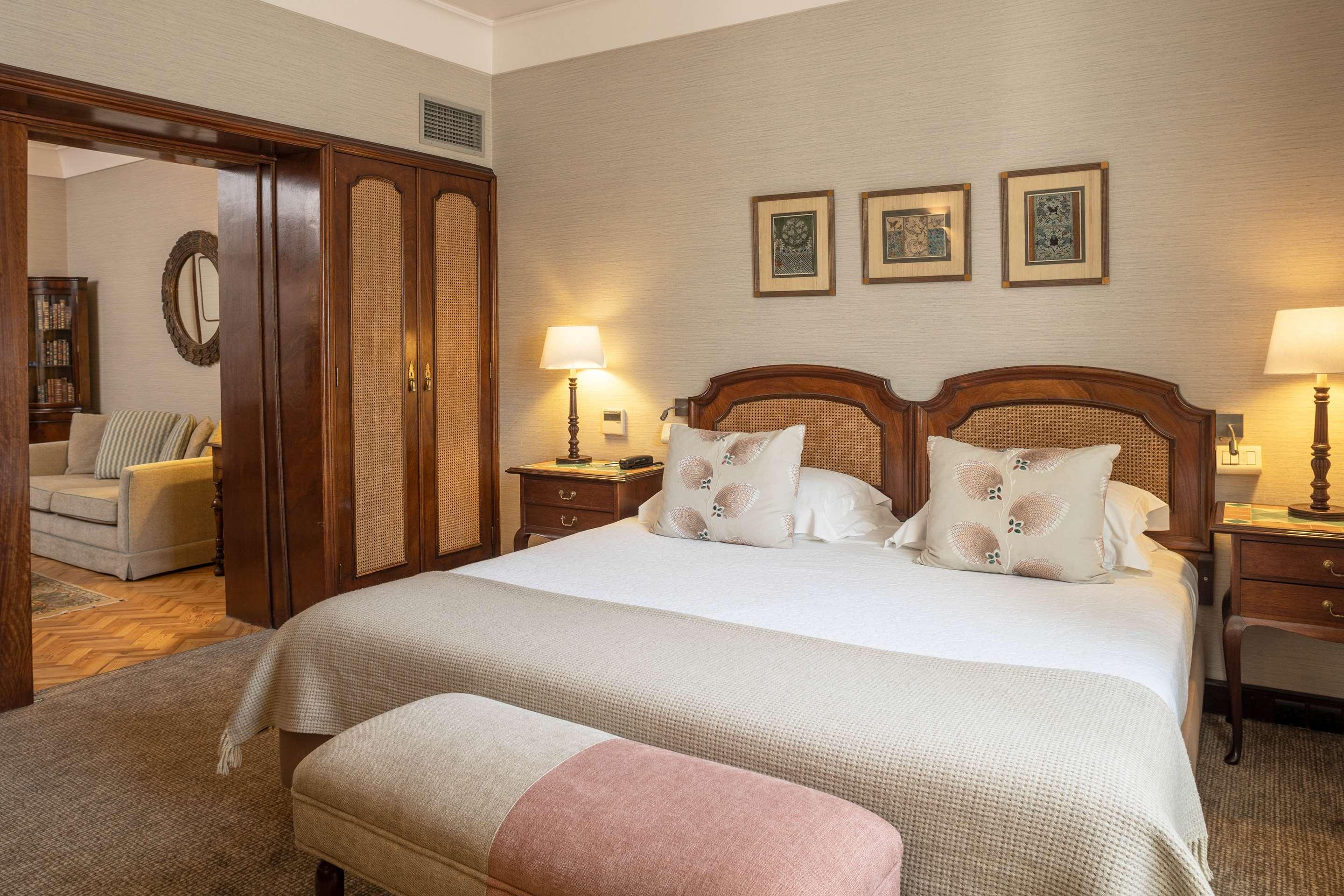 ice-74886-105917350-945975 Hotel Lisboa Plaza