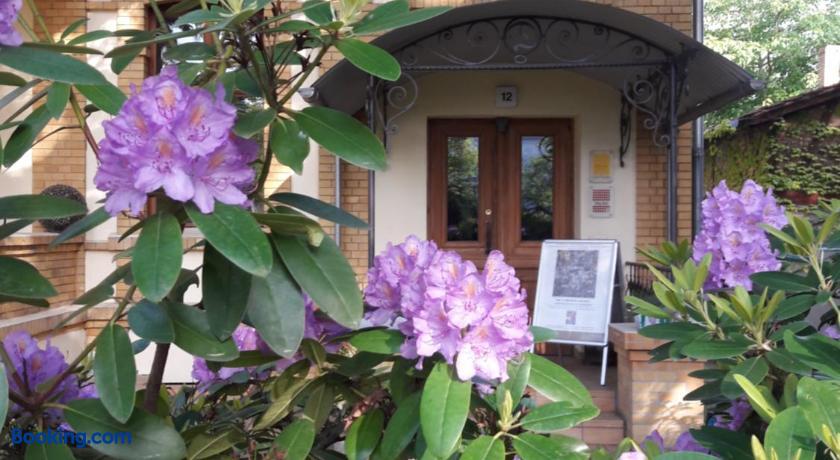 booking-465075-235670978-028382 Residenz Villa Kult
