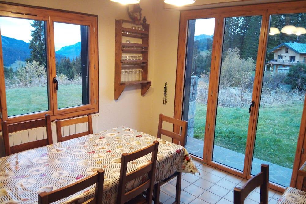Chalet ideally located at the foot of the slopes in the resort of Les Gets Rhône-Alpes - Les Gets visuel 1/5 Chalet ideally located at the foot of the slopes in the resort of Les Gets Rhône-Alpes - Les Gets visuel 1/5