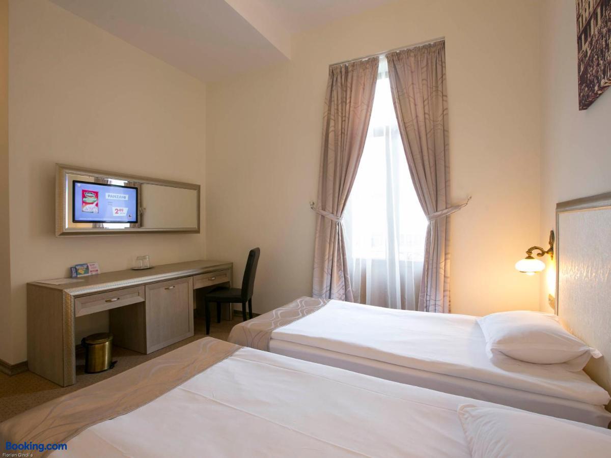 booking-2216077-60097808-131808 Euro Hotel Grivita