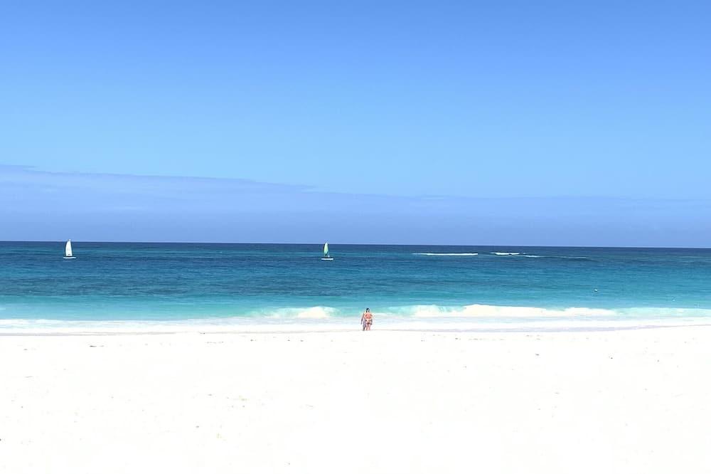 expedia_group-1070892731-22551718-834796 Cana Brava Residences Rental Apartment