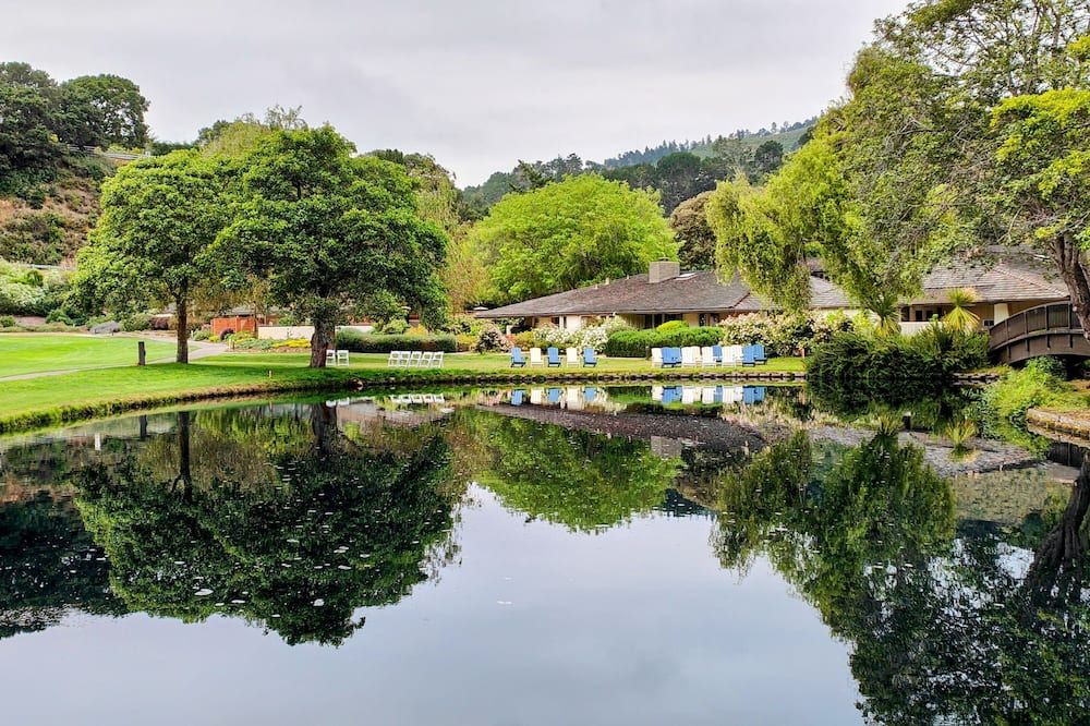 The Quail Lodge — image 1 of 1
