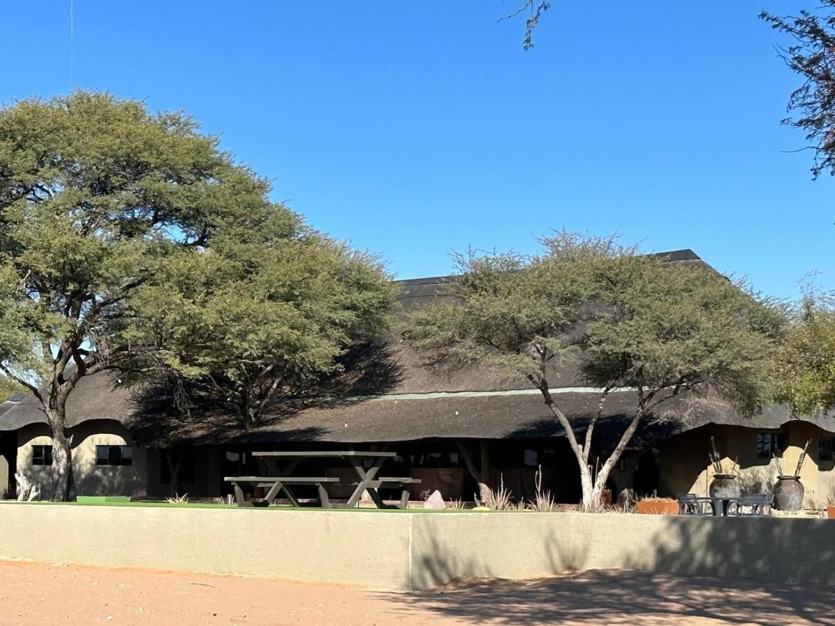 Saroa Safari Lodge