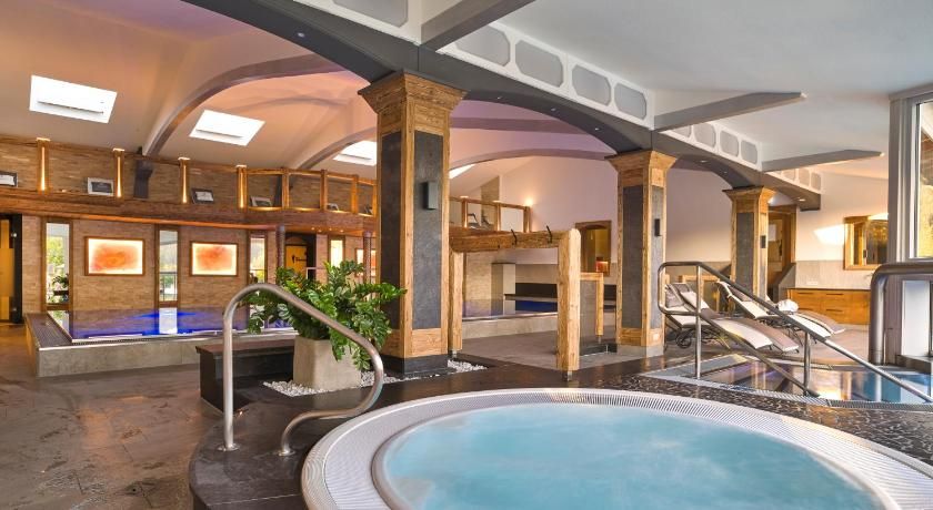 Kristall- & Vitalhotel Bergknappenhof